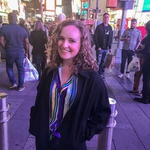 Meet your Posher, Jennifer